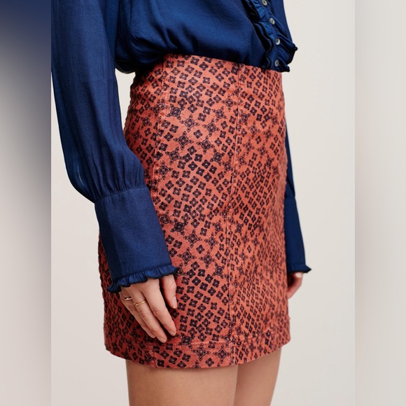 Free People Boho Geometric Stretch Mini Skirt – Size 8 Rust/Black - Picture 5 of 10